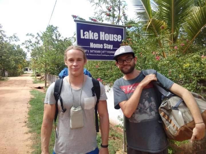 Lake House Homestay Anuradhapura Zewnętrze zdjęcie