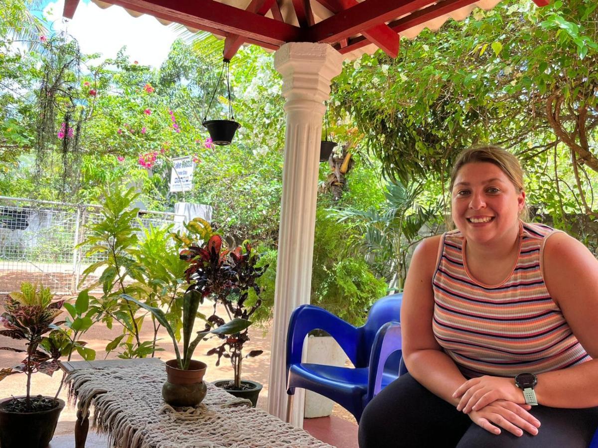 Lake House Homestay Anuradhapura Zewnętrze zdjęcie